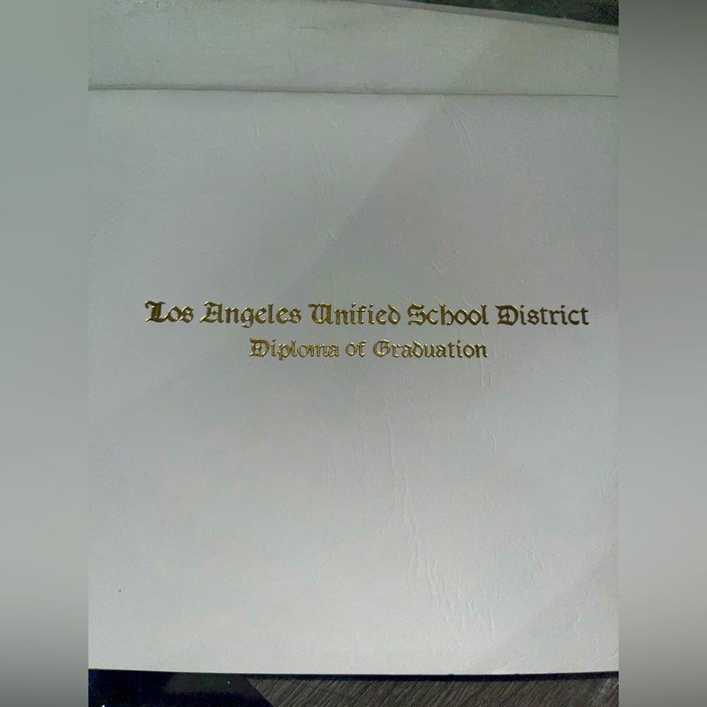 Graduation/Culmination Certificate/Diploma Holder - Picture 7 of 7